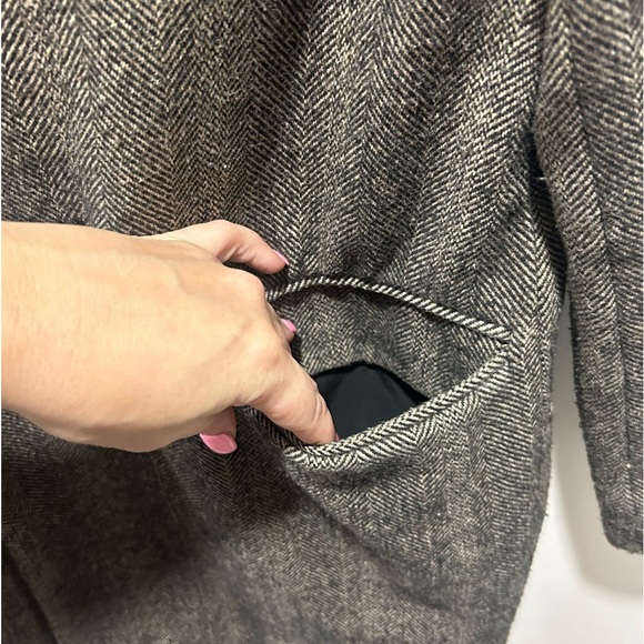 PULL & BEAR size M oversized long sleeve coat, with pockets, liner - Picture 4 of 9